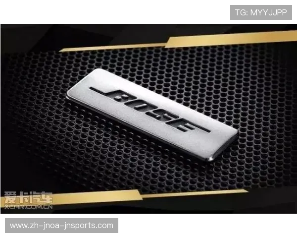 高强度足球防暴盾材料与人体工学设计分析