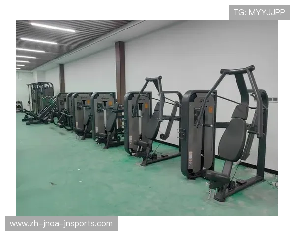 部队专用健身器材图片展示